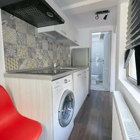 Stanford Βουκουρέστι