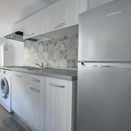 Stanford Готель