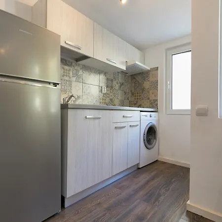 Готель Stanford *